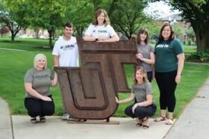 student success advisors group photo